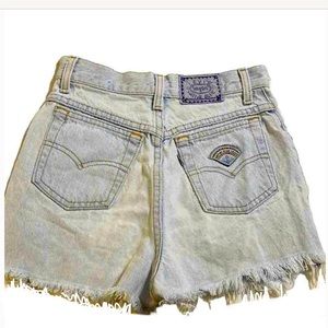 Vintage Levi’s Denim Jean Shorts High Waist Distressed Sz 25 XS Light Blue Faded